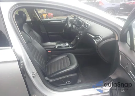 2017 Ford Fusion Hybrid Se z USA, uszkodzony, nr VIN 3FA6P0LU4HR217010